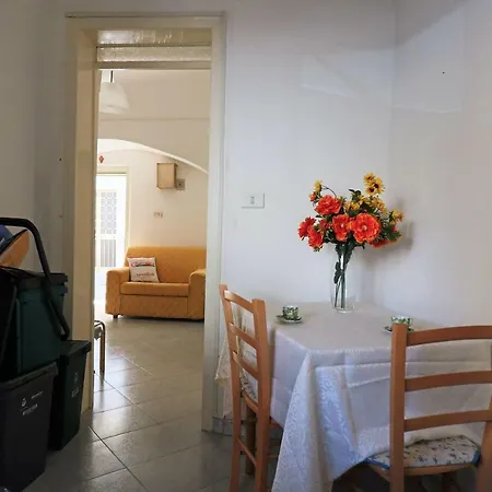 Dom wakacyjny Casa Vacanza La Naretina